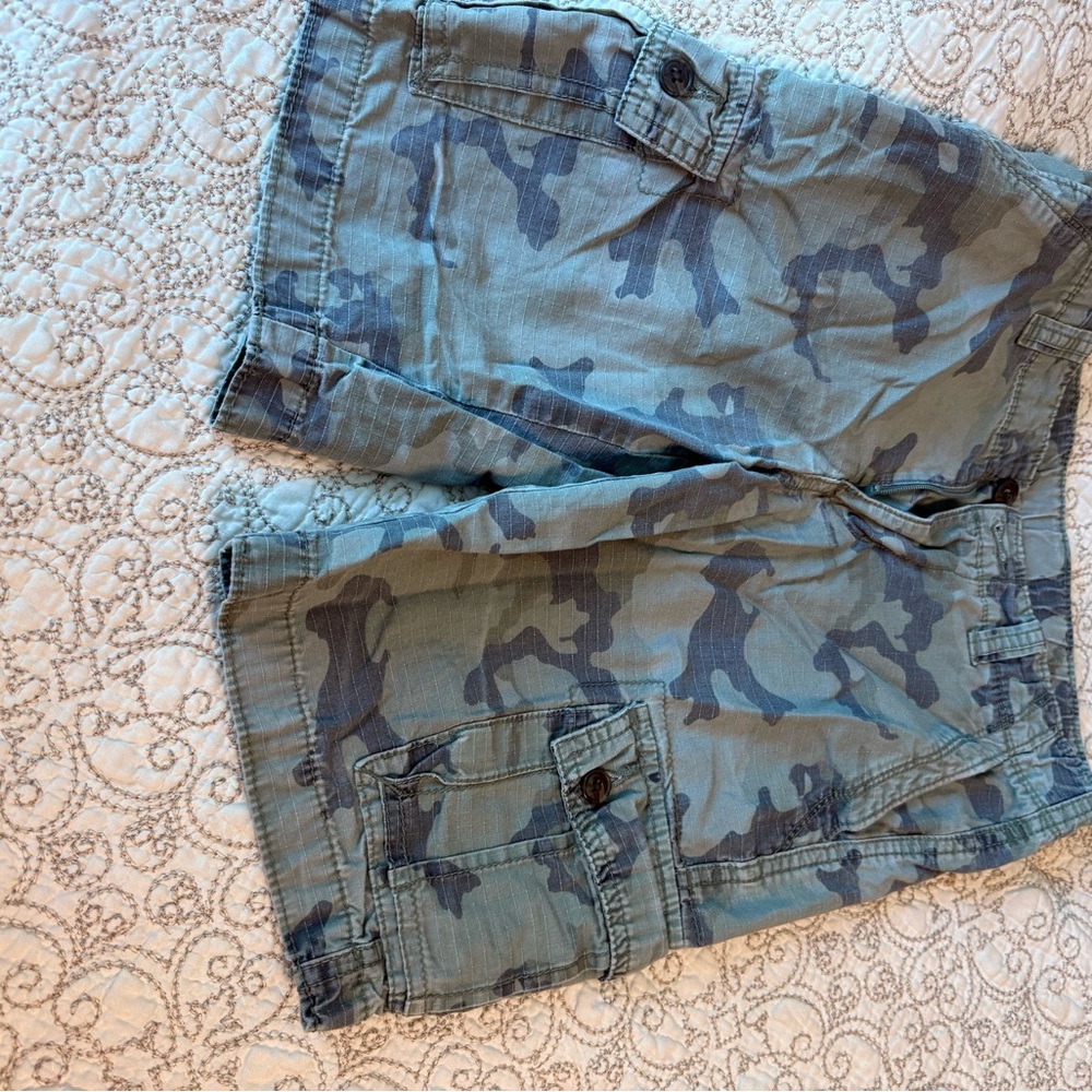 Arizona Boys Camo Cargo Shorts Size 12 Green Camouflage Casual